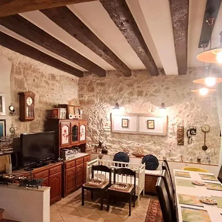 Mediha's Secret Oasis Vodice